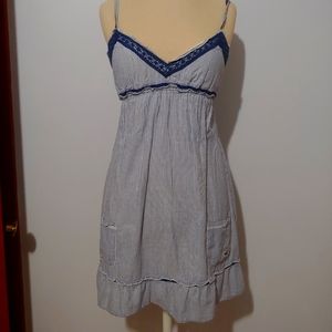Adorable sundress with pockets